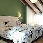 Madera Y Sal Country house Salinas de Anana