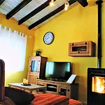 Madera Y Sal Country house Salinas de Anana